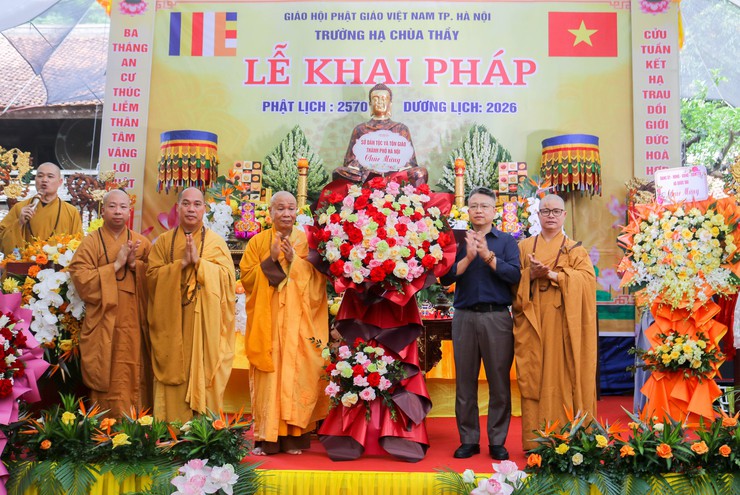 Trang nghiêm Khai pháp An cư kiết hạ tại Hạ trường Chùa Thầy năm 2026 (PL.2570)- Ảnh 1.
