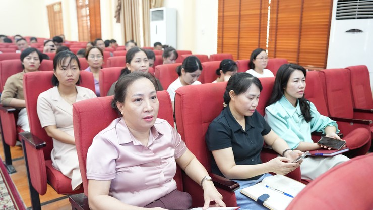 Dương Hòa tăng tốc chuyển đổi số, nâng cao hiệu suất công việc nhờ ứng dụng công nghệ AI- Ảnh 5.