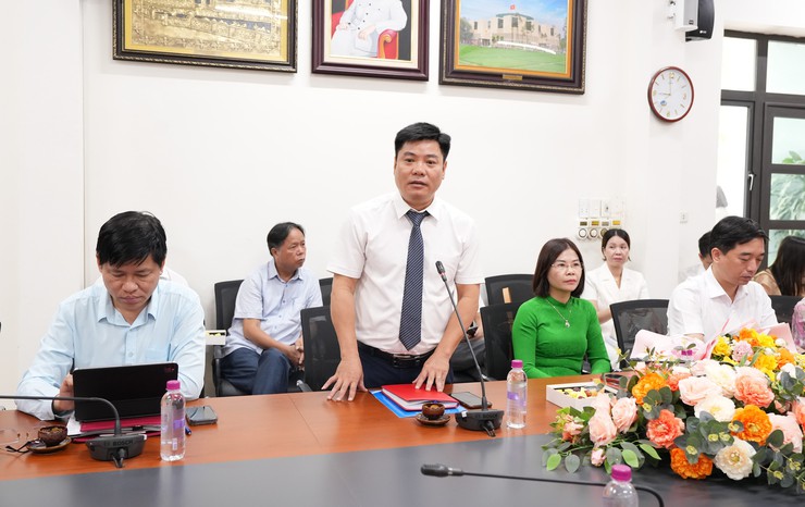 Đảng uỷ- UBND xã Bát Tràng công bố các quyết định về công tác cán bộ- Ảnh 4.