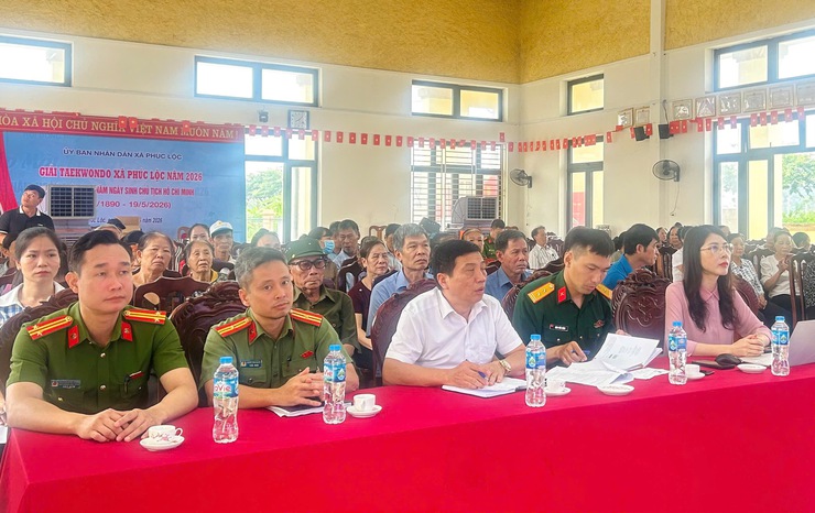 Đại biểu HĐND xã Phúc Lộc tiếp tục cử tri trước Kỳ họp thường lệ giữa năm 2026 – Đơn vị bầu cử số 4- Ảnh 2.