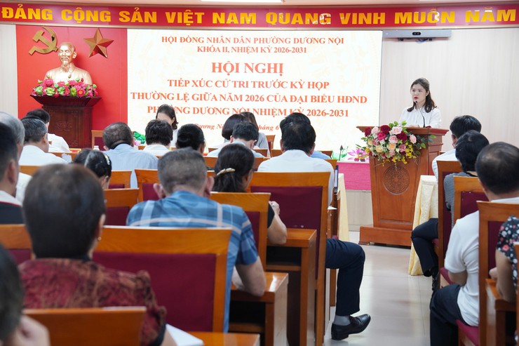 Thường trực HĐND phường Dương Nội tiếp xúc cử tri trước kỳ họp thường lệ giữa năm 2026- Ảnh 1.