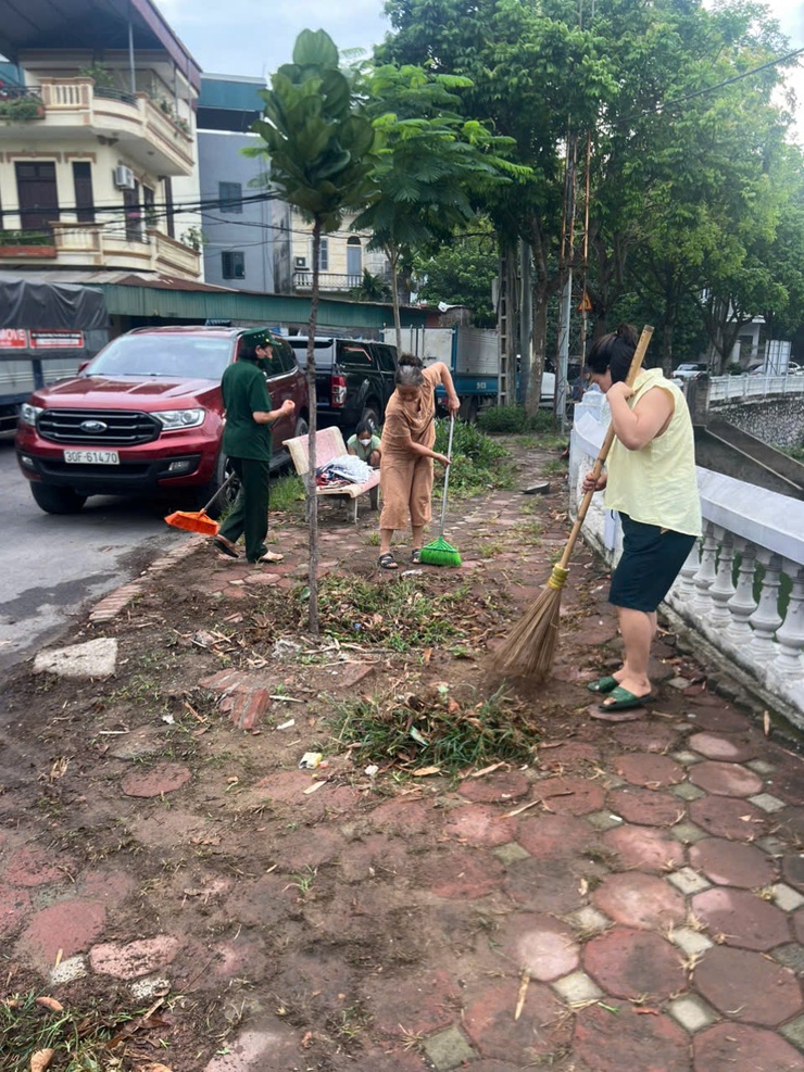 Phường Tây Mỗ phát động phong trào "Toàn dân chung tay bảo vệ môi trường vì Thủ đô Xanh - Sạch - Đẹp"- Ảnh 9.