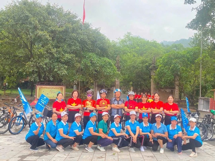 PHỤ NỮ SÓC SƠN CHUNG TAY HÀNH ĐỘNG VÌ KHÔNG KHÍ SẠCH VÀ GIAO THÔNG XANH- Ảnh 2.