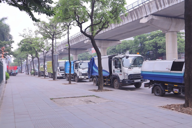 Phường Từ Liêm phát động phong trào “Toàn dân chung tay bảo vệ môi trường, vì Thủ đô xanh - sạch - đẹp”- Ảnh 5.