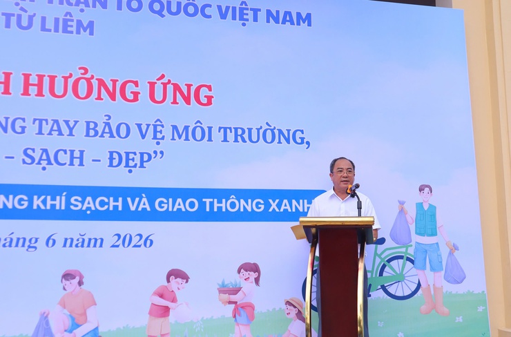 Phường Từ Liêm phát động phong trào “Toàn dân chung tay bảo vệ môi trường, vì Thủ đô xanh - sạch - đẹp”- Ảnh 2.