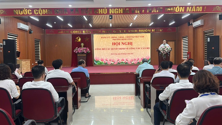 Cán bộ mới, nhiệm vụ mới: Định Công vững bước trong hành trình đổi mới- Ảnh 1.