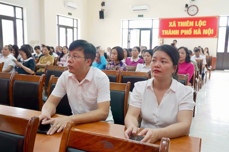 UBND xã Thiên Lộc tổng kết, trao giải cuộc thi trực tuyến tìm hiểu, tuyên truyền cải cách hành chính, chuyển đổi số năm 2026- Ảnh 5.