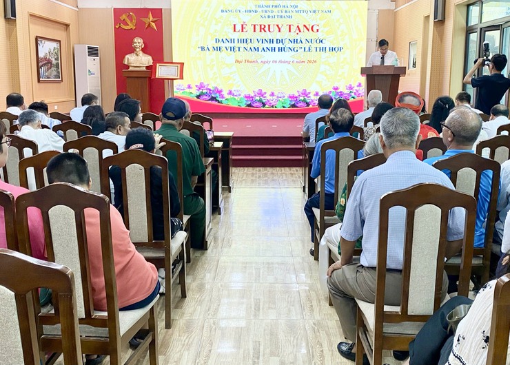 LỄ TRUY TẶNG DANH HIỆU VINH DỰ NHÀ NƯỚC “BÀ MẸ VIỆT NAM ANH HÙNG” ĐỐI VỚI MẸ LÊ THỊ HỢP- Ảnh 1.
