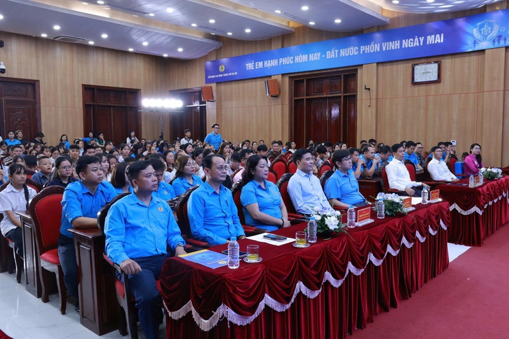 LĐLĐ thành phố Hà Nội phát động Tháng hành động vì trẻ em năm 2026 tại phường Chương Mỹ- Ảnh 2.