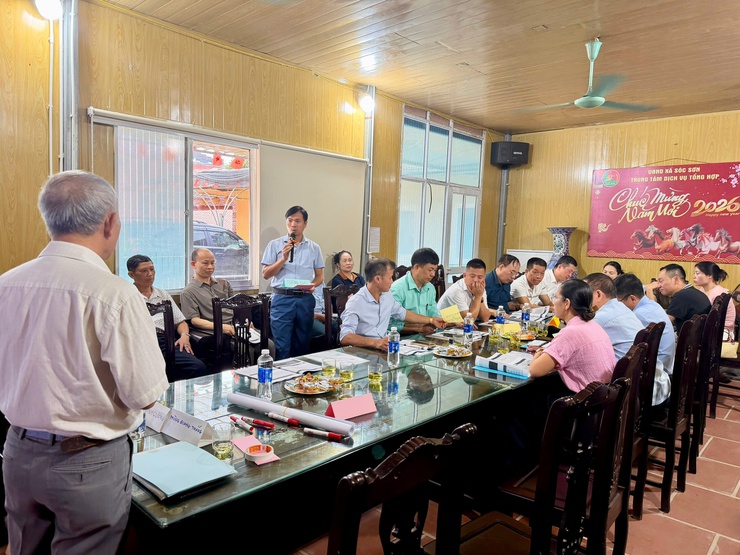 SÓC SƠN TỔ CHỨC TẬP HUẤN THỰC HÀNH KỸ NĂNG HƯỚNG DẪN, THUYẾT MINH, GIỚI THIỆU SẢN PHẨM DU LỊCH TRẢI NGHIỆM "ĐÊM ĐỀN SÓC - HÀO KHÍ THÁNH GIÓNG"- Ảnh 5.