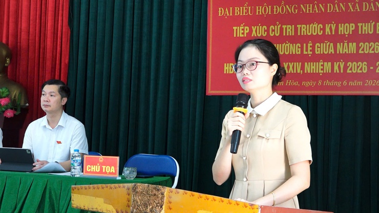 Dân Hòa: Tổ đại biểu số 1 tiếp xúc cử tri thôn Trường Xuân trước kỳ họp thứ ba HĐND xã khóa XXIV
- Ảnh 2.