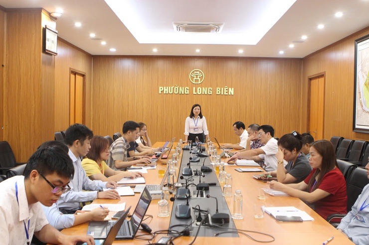 Ứng dụng trí tuệ nhân tạo (AI): "Trợ lý" đắc lực trong công tác Đảng tại phường Long Biên- Ảnh 1.