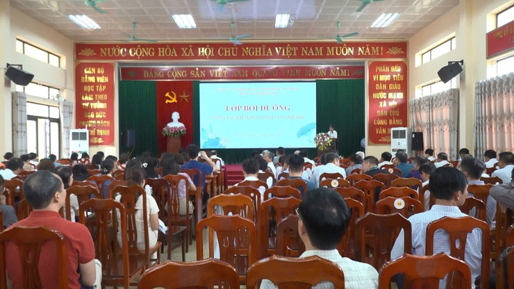XÃ DÂN HÒA THAM GIA LỚP BỒI DƯỠNG NGHIỆP VỤ CÔNG TÁC KIỂM TRA, GIÁM SÁT VÀ THI HÀNH KỶ LUẬT TRONG ĐẢNG- Ảnh 1.