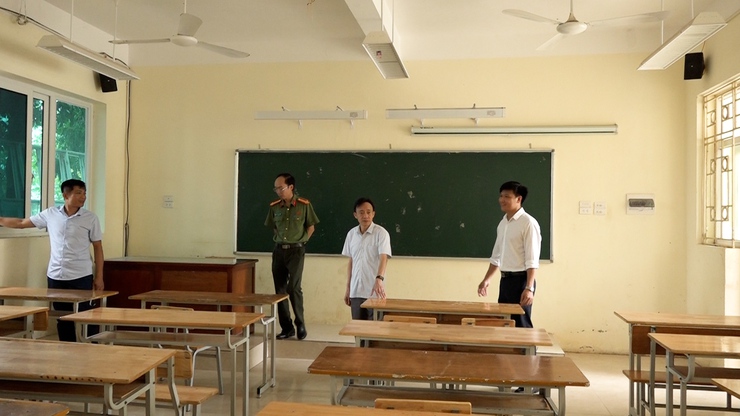 Xã Mỹ Đức kiểm tra công tác chuẩn bị kỳ thi tốt nghiệp THPT Quốc gia năm 2026- Ảnh 4.