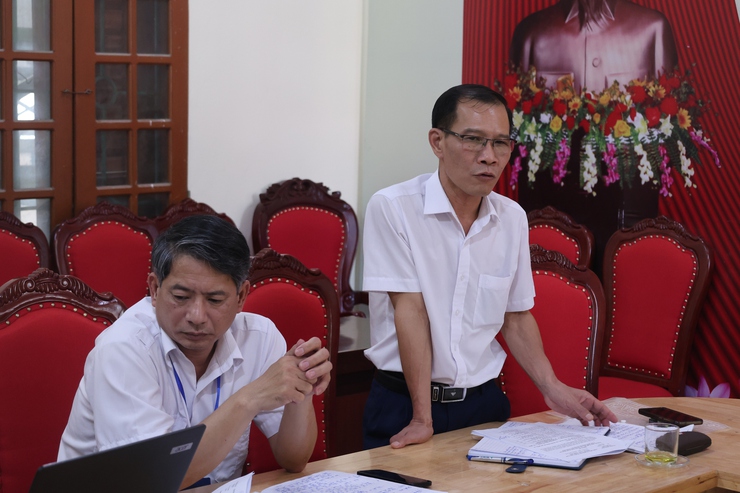 Xã Hòa Phú: Tiếp đoàn kiểm tra của Chi cục thú y Hà Nội- Ảnh 3.