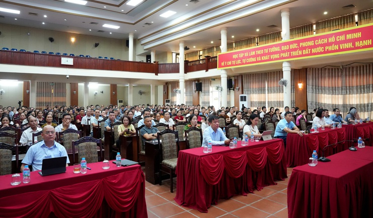 PHƯỜNG SƠN TÂY TRIỂN KHAI KẾ HOẠCH LẤY Ý KIẾN NHÂN DÂN VỀ SẮP XẾP TỔ DÂN PHỐ- Ảnh 2.