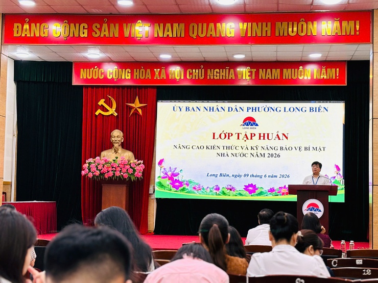 Nâng cao kiến thức và kỹ năng bảo vệ bí mật Nhà nước năm 2026: Không lơ là, chủ quan trên không gian mạng- Ảnh 1.