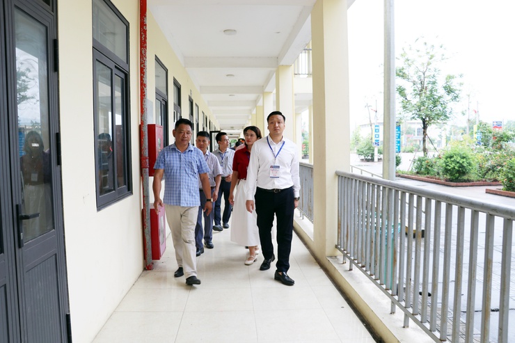 Xã Trần Phú: tổ chức kiểm tra các điều kiện phục vụ tổ chức kỳ thi tốt nghiệp THPT năm 2026 tại hai điểm thi trên địa bàn- Ảnh 1.