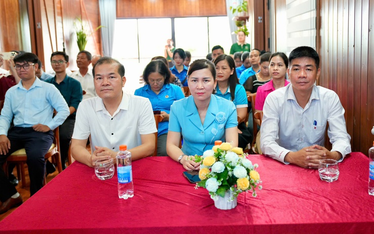 MTTQ Việt Nam xã Sơn Đồng tổ chức Lễ ký kết chương trình phối hợp ưu đãi và ra mắt các mô hình hoạt động mới- Ảnh 1.
