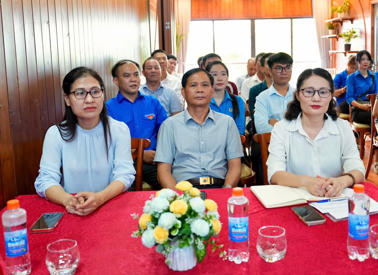 MTTQ Việt Nam xã Sơn Đồng tổ chức Lễ ký kết chương trình phối hợp ưu đãi và ra mắt các mô hình hoạt động mới- Ảnh 2.