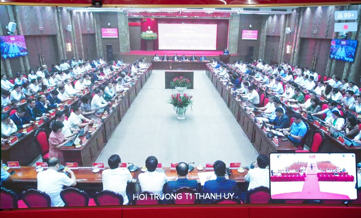 Thượng Phúc tham dự hội nghị sơ kết một năm vận hành bộ máy của hệ thống chính trị và chính quyền địa phương hai cấp trên địa bàn Hà Nội- Ảnh 1.