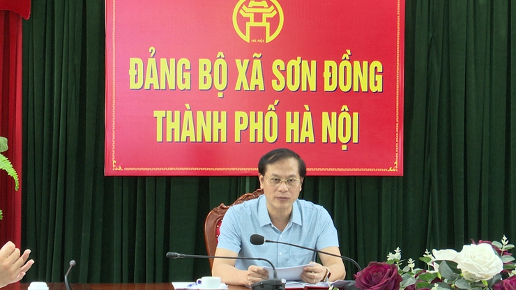 Hội nghị giao ban định kỳ tháng 5 và triển khai chương trình công tác tháng 6/2026 của HĐND xã- Ảnh 5.