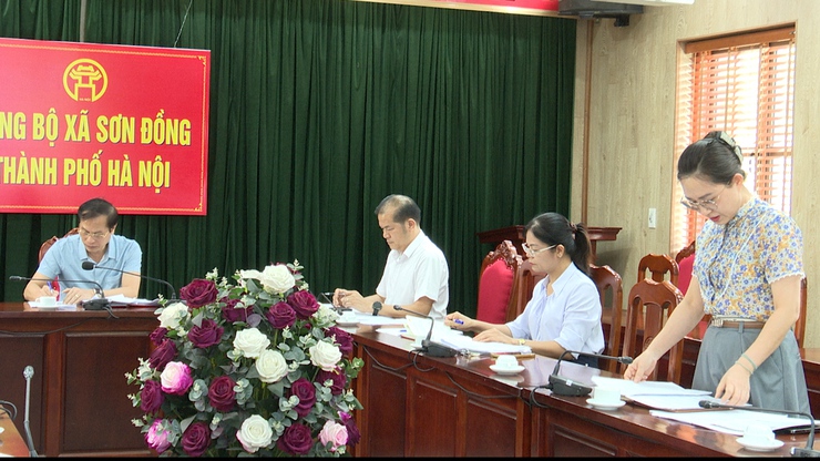 Hội nghị giao ban định kỳ tháng 5 và triển khai chương trình công tác tháng 6/2026 của HĐND xã- Ảnh 2.