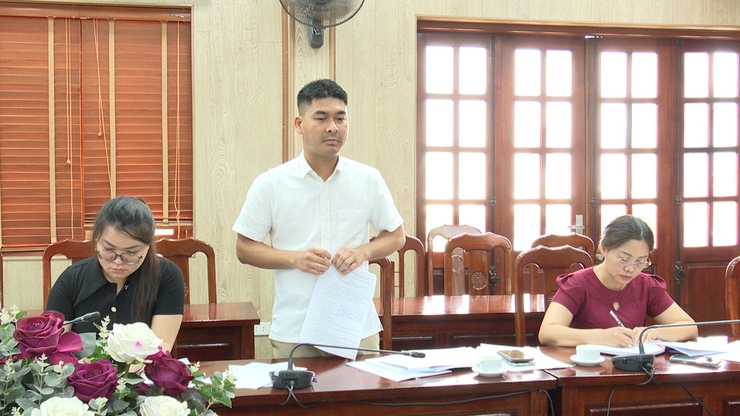 Hội nghị giao ban định kỳ tháng 5 và triển khai chương trình công tác tháng 6/2026 của HĐND xã- Ảnh 3.