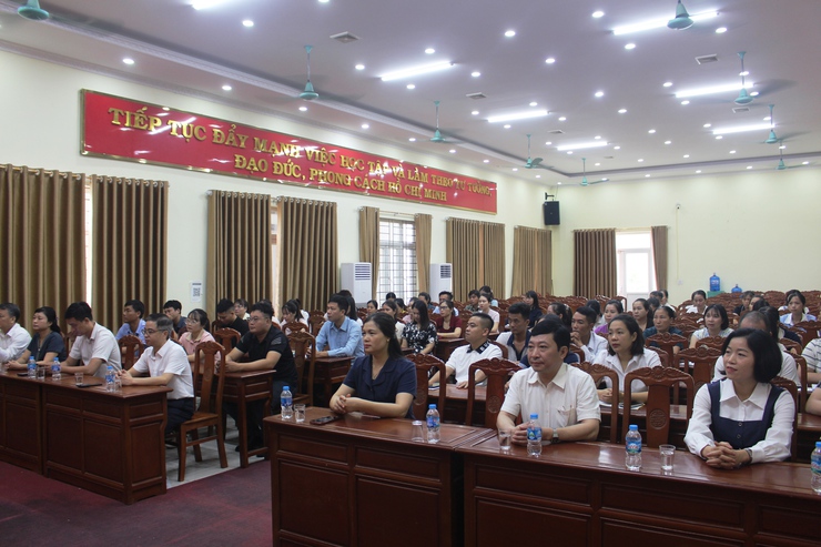 Khai giảng lớp bồi dưỡng Đảng viên mới đợt I năm 2026- Ảnh 4.