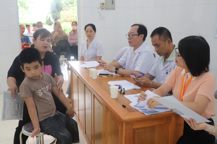 Xã Phú Xuyên tổ chức đánh giá mức độ khuyết tật đối với 70 trường hợp trên địa bàn- Ảnh 6.