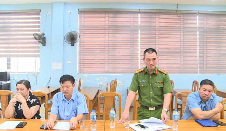 UBND xã Phúc Lộc kiểm tra công tác chuẩn bị Kỳ thi tốt nghiệp THPT năm 2026 tại điểm thi THPT Phúc Thọ- Ảnh 6.