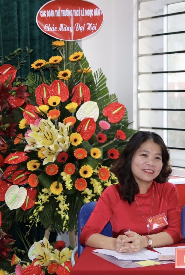 Nhà giáo Lã Thị Bích Thảo: Ngọn lửa nghề bền bỉ dìu dắt học trò- Ảnh 1.