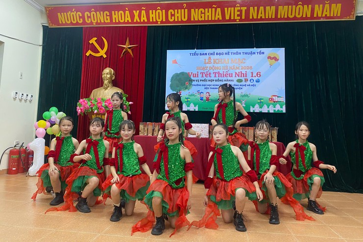 Sôi nổi các hoạt động khai mạc hè năm 2026 tại các thôn trên địa bàn xã Bát Tràng- Ảnh 1.