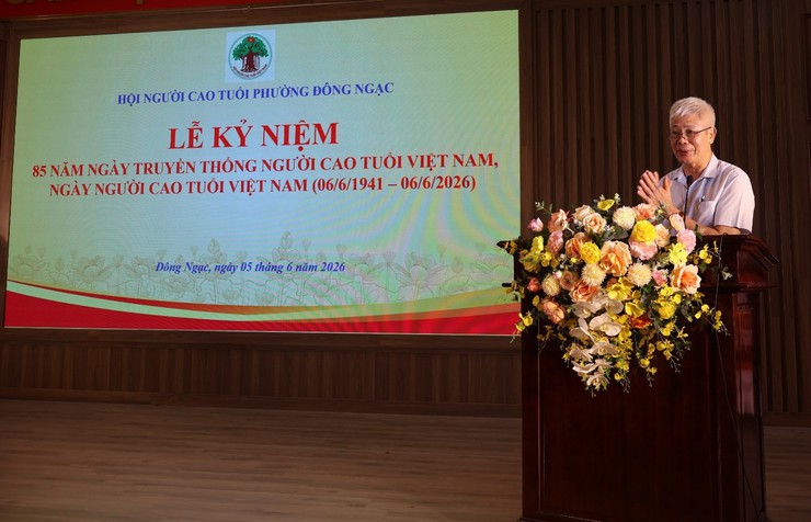 Phường Đông Ngạc kỷ niệm 85 năm Ngày truyền thống Người cao tuổi Việt Nam- Ảnh 1.