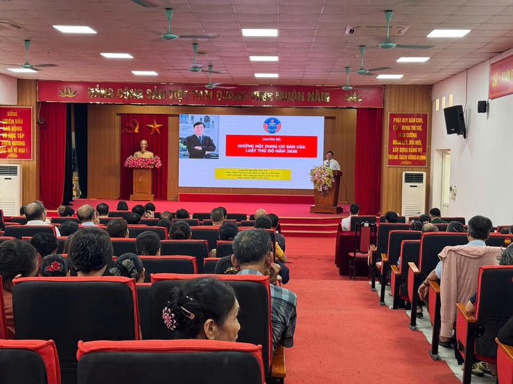 Phường Xuân Phương tổ chức hội nghị tuyên truyền, phổ biến Luật Thủ đô năm 2026 và các văn bản thi hành- Ảnh 1.