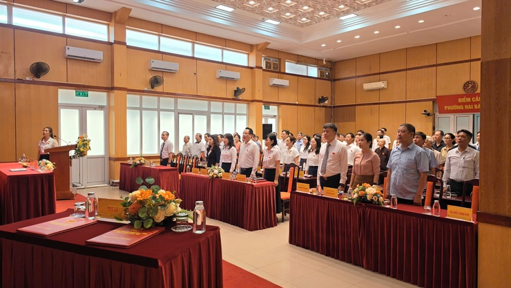 HĐND phường Hai Bà Trưng, nhiệm kỳ 2026-2031 tổ chức thành công kỳ họp thứ Hai (kỳ họp thường lệ giữa năm 2026) 
- Ảnh 1.