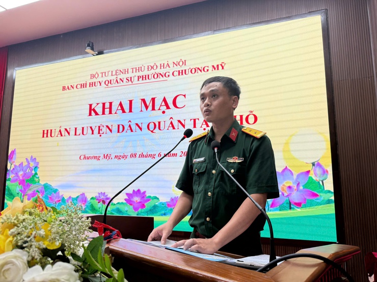 Ban Chỉ huy Quân sự phường Chương Mỹ khai mạc huấn luyện dân quân tại chỗ năm 2026- Ảnh 4.