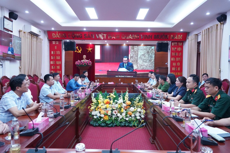 Đảng bộ, chính quyền và Nhân dân phường Chương Mỹ được Chủ tịch UBND thành phố Hà Nội tặng Bằng khen vì đã có thành tích xuất sắc trong triển khai, vận hành mô hình chính quyền địa phương hai cấp- Ảnh 2.
