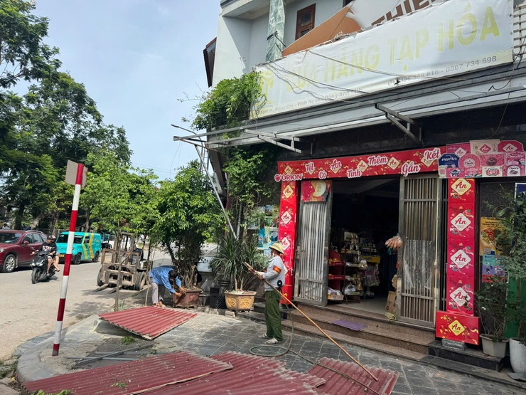 XÃ VĨNH THANH RA QUÂN CAO ĐIỂM LẬP LẠI TRẬT TỰ VĂN MINH ĐÔ THỊ, HÀNH LANG AN TOÀN GIAO THÔNG VÀ VỆ SINH MÔI TRƯỜNG- Ảnh 3.