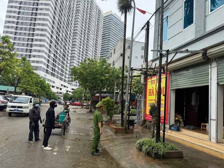 XÃ VĨNH THANH RA QUÂN CAO ĐIỂM LẬP LẠI TRẬT TỰ VĂN MINH ĐÔ THỊ, HÀNH LANG AN TOÀN GIAO THÔNG VÀ VỆ SINH MÔI TRƯỜNG- Ảnh 6.