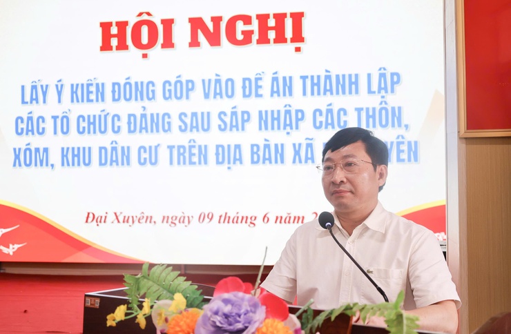 Hội nghị lấy ý kiến đóng góp vào đề án thành lập các tổ chức Đảng sau sáp nhập thôn, xóm, khu dân cư trên địa bàn xã- Ảnh 5.