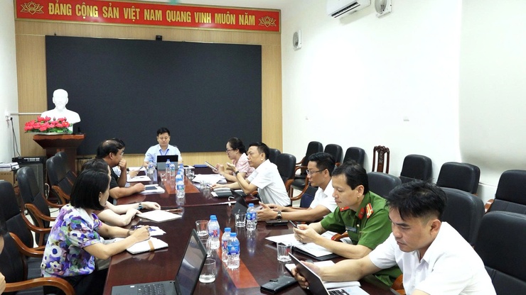 Bình Minh giao ban, đánh giá tiến độ khắc phục các điểm nghẽn trên địa bàn xã - Ảnh 1.