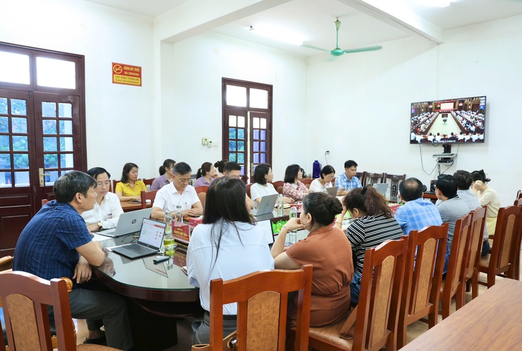 Hà Nội sơ kết một năm vận hành bộ máy của hệ thống chính trị và chính quyền địa phương hai cấp- Ảnh 4.