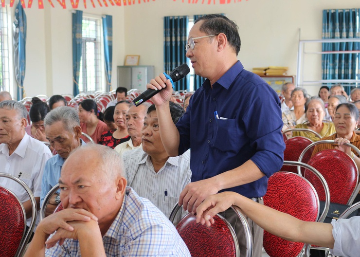 Tổ đại biểu số 4 HĐND xã tiếp xúc cử tri trước kỳ họp thứ Ba khoá XXIII, nhiệm kỳ 2026-2031- Ảnh 2.