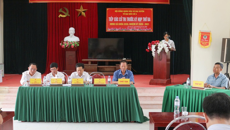 Tổ đại biểu số 4 HĐND xã tiếp xúc cử tri trước kỳ họp thứ Ba khoá XXIII, nhiệm kỳ 2026-2031- Ảnh 1.