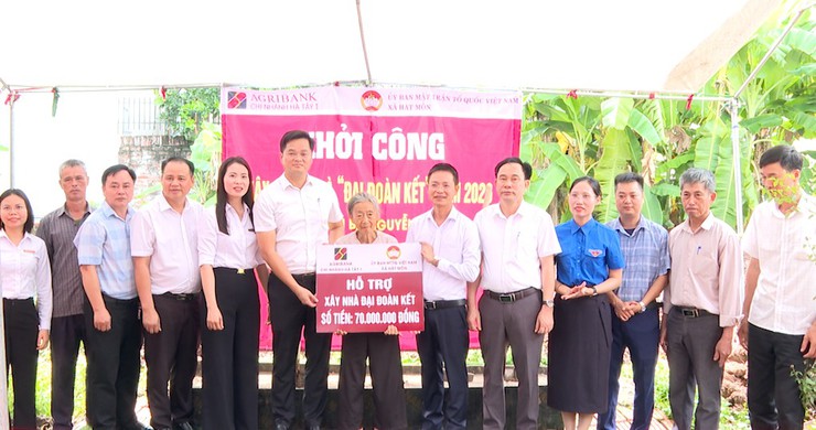Xã Hát Môn khởi công Nhà Đại đoàn kết cho hộ gia đình có hoàn cảnh khó khăn- Ảnh 1.