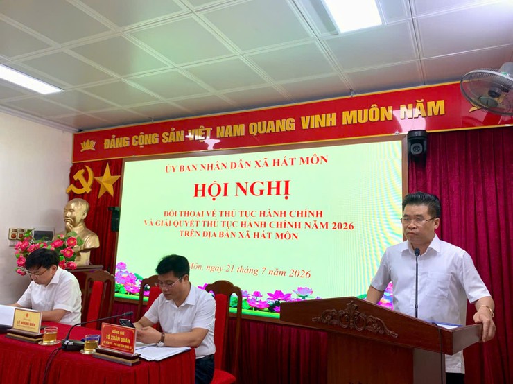 Xã Hát Môn đối thoại tháo gỡ vướng mắc về thủ tục hành chính- Ảnh 15.