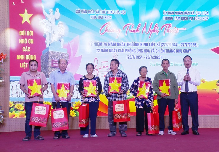 ỨNG HOÀ TỔ CHỨC CHƯƠNG TRÌNH NGHỆ THUẬT KỶ NIỆM 79 NĂM NGÀY THƯƠNG BINH - LIỆT SĨ.- Ảnh 1.