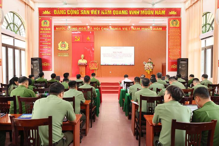 Cụm thi đua số 16 Công an thành phố Hà Nội sơ kết phong trào thi đua “Vì an ninh Tổ quốc”, phong trào thi đua “Ba nhất” 6 tháng đầu năm 2026- Ảnh 2.