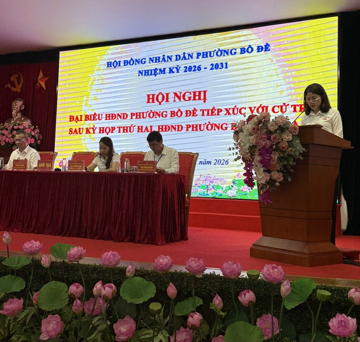 HỘI ĐỒNG NHÂN DÂN PHƯỜNG BỒ ĐỀ TỔ CHỨC HỘI NGHỊ TIẾP XÚC CỬ TRI SAU KỲ HỌP THỨ HAI HĐND PHƯỜNG KHÓA II- Ảnh 4.
